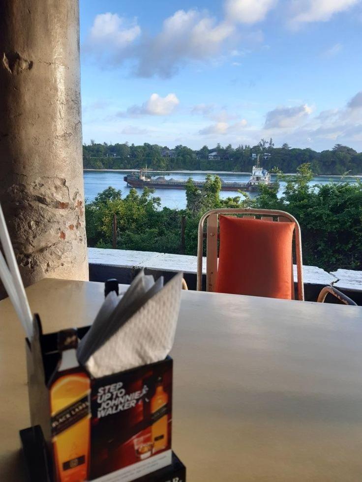 Tiwi Beach Resort & Spa Mombasa Bagian luar foto